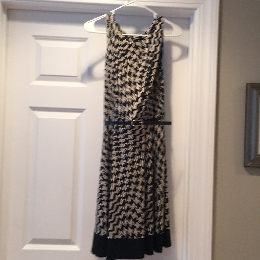 Women’s dress